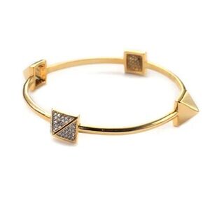 NWT NOIR BANGLE WITH PYRAMIDS BRACELET